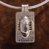 Серебренный кулон Линг Бхайрави маленький, Иша Лайф; Linga Bhairavi Silver Pendant - Small, Isha Life