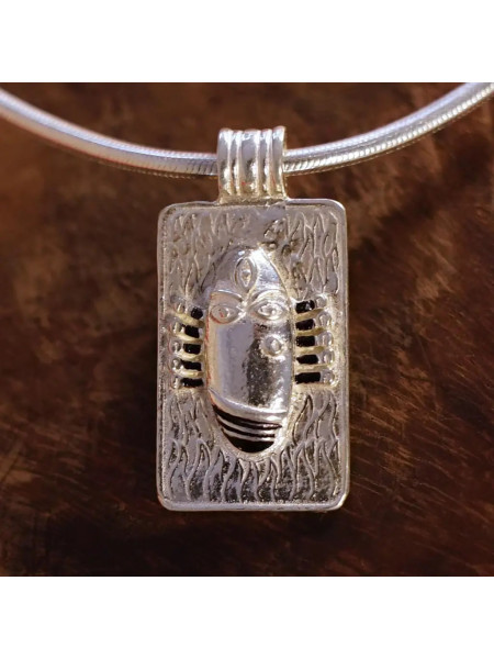 Серебренный кулон Линг Бхайрави маленький, Иша Лайф; Linga Bhairavi Silver Pendant - Small, Isha Life